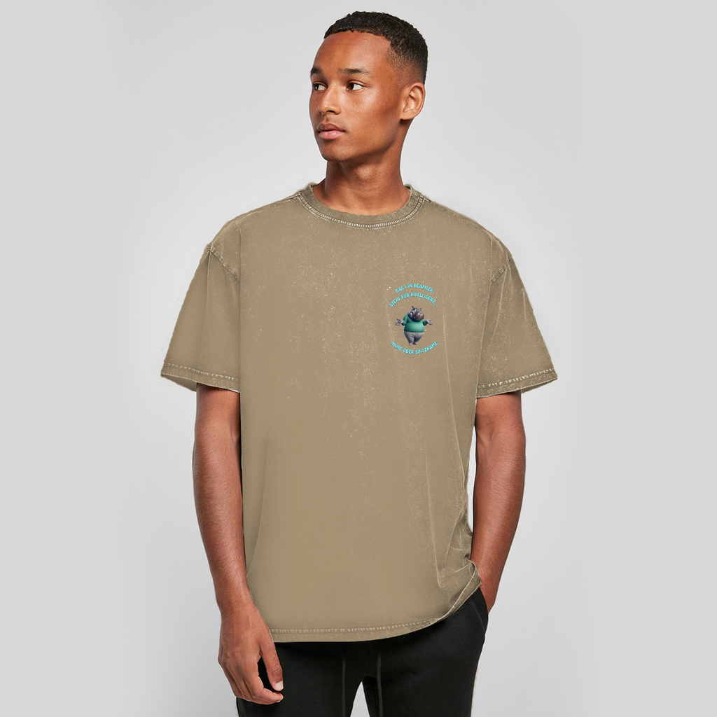 Modell Karsten - Elnika Oversize Washed T-Shirt - Beamter