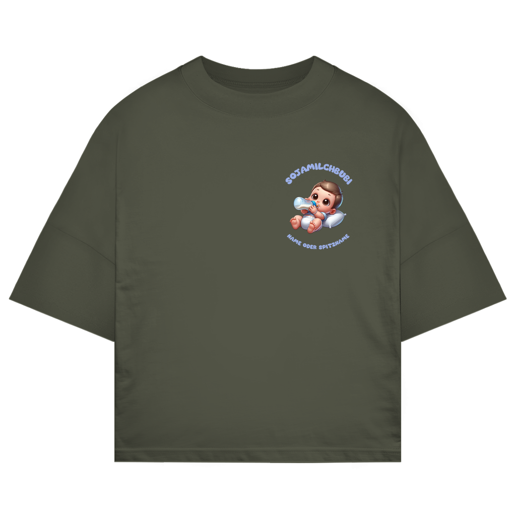 Modell Niklas - Elnika  Oversize Bio T-Shirt - Sojamilchbubi