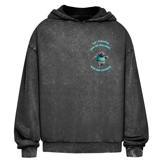 Modell Nicole * Elnika Oversize Washed Hoodie * Beamter