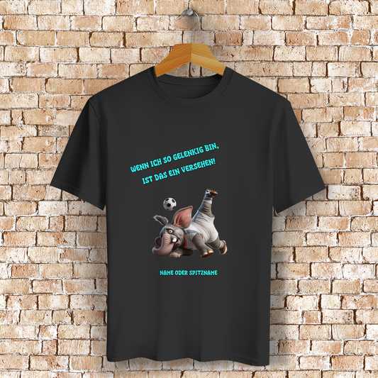 Modell Eleonore Elnika Bio T-Shirt Fussball