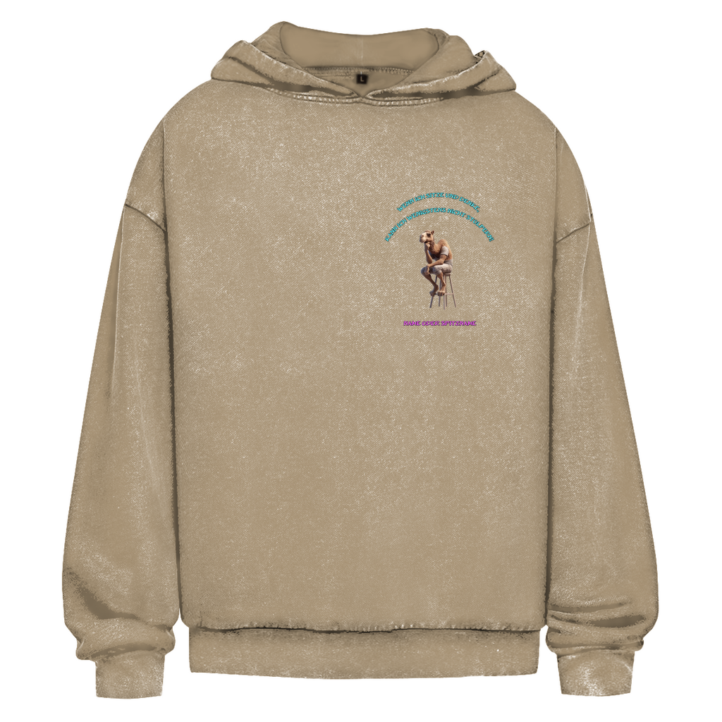 Modell Nicole  * Elnika Oversize Washed Hoodie  * Denkerpose